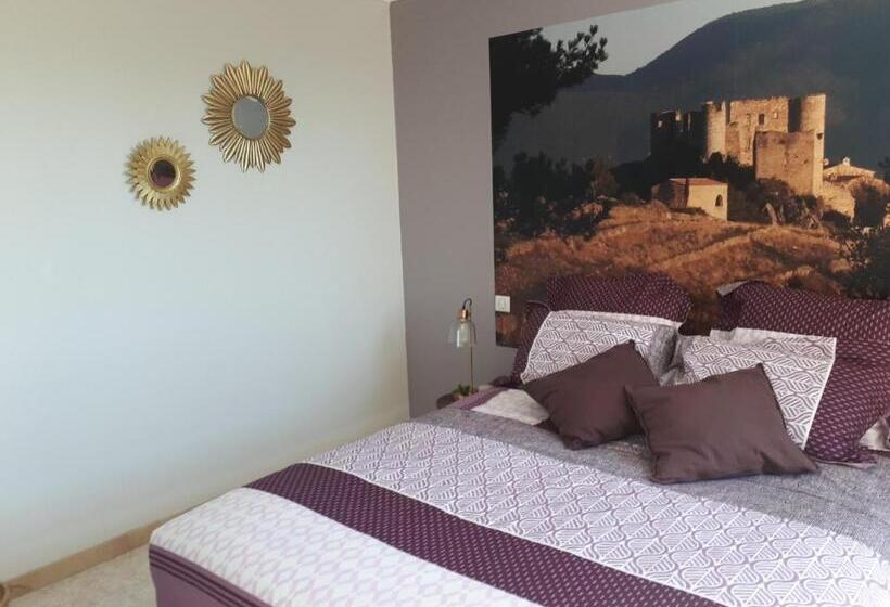 标准间, La Villa Des Ames Liées