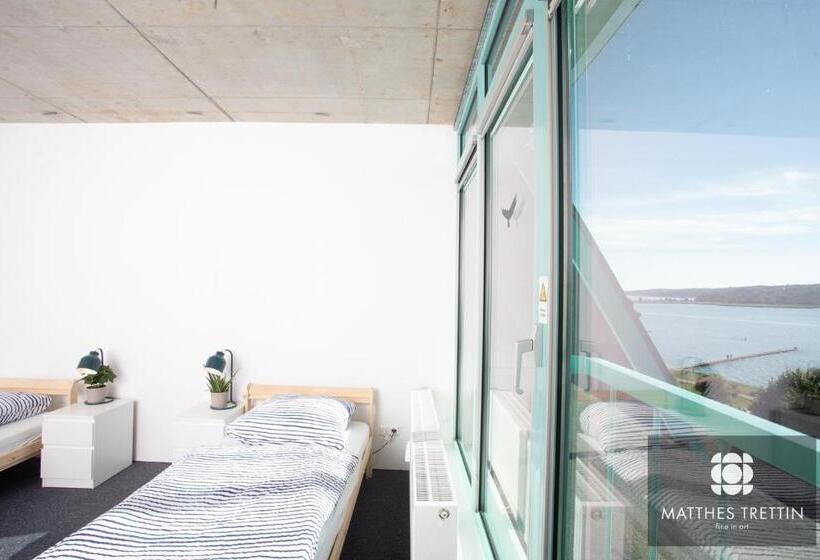 バスルーム共有のトリプルスタンダード, Project Bay   Workation / Coworking