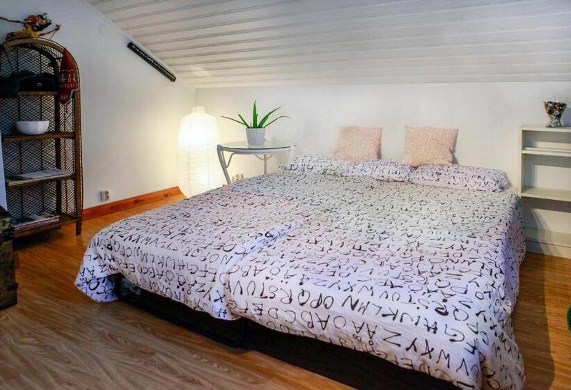 חדר סטנדרט, The Cozy Little House