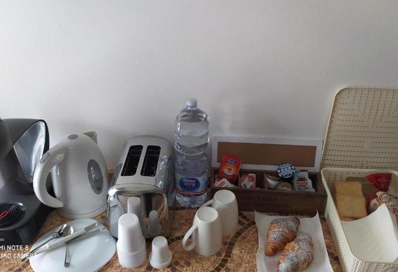 חדר סטנדרט לשלושה, Bed & Breakfast Acquaviva Di Vullo Vincenzo