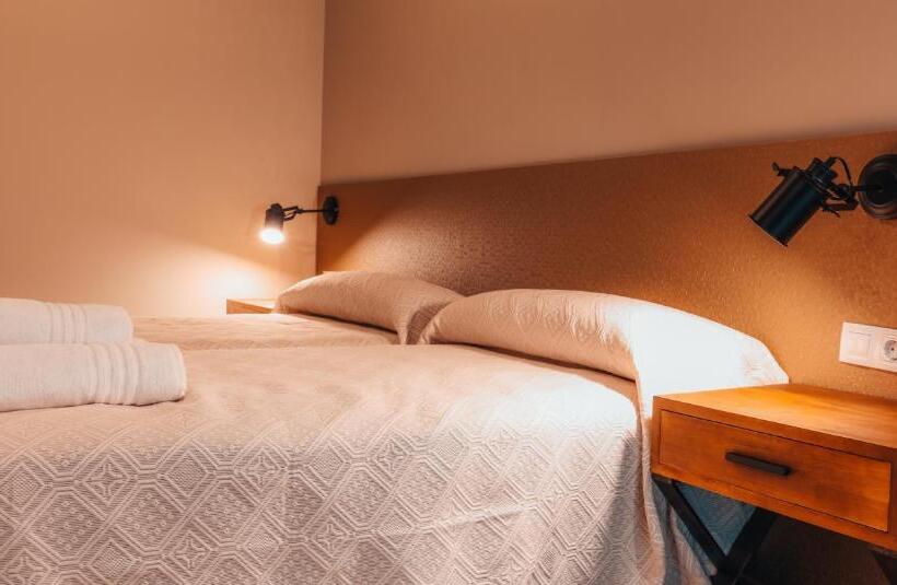 패밀리 룸, Pensión A Marronda