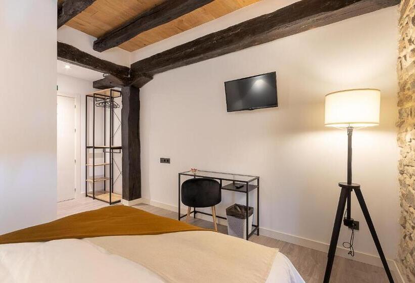 غرفة قياسية, Burruzkale Etxea