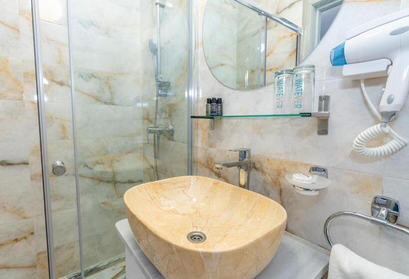 标准间, Vila Cataleya