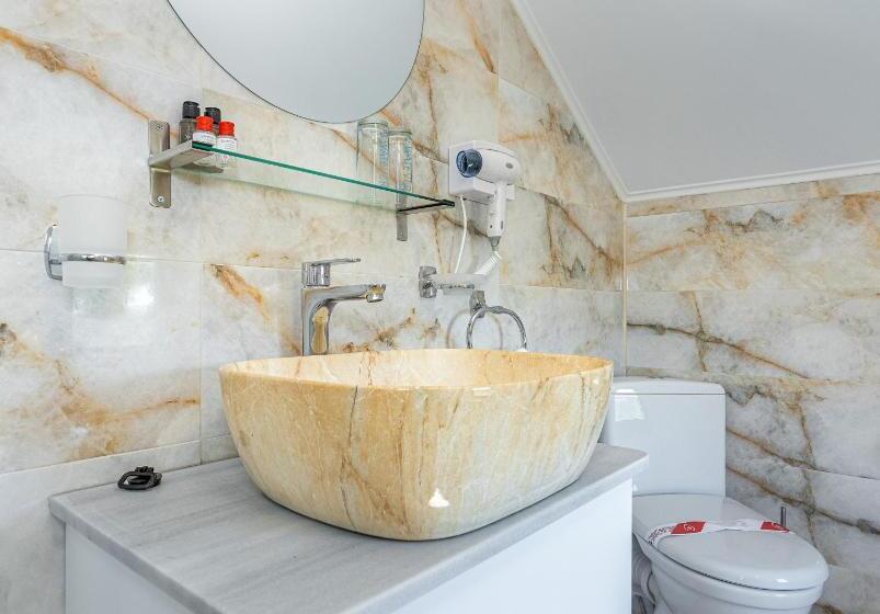 标准三人间, Vila Cataleya