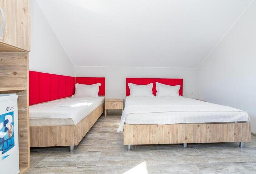 标准三人间, Vila Cataleya