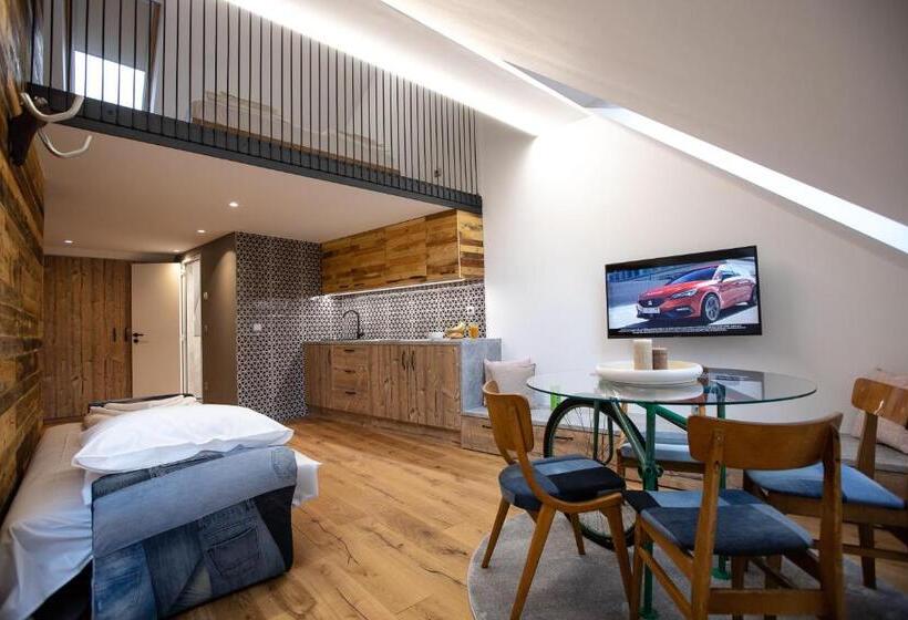 آپارتمان دوبلکس 1 خوابه, Becycle Sustainable Stay And Travel