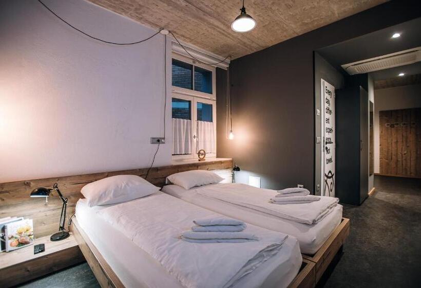 آپارتمان 1 خوابه همکف, Becycle Sustainable Stay And Travel