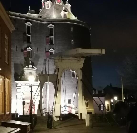 豪华房间, Chez Bob