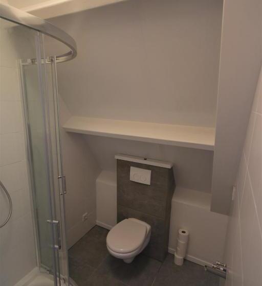 豪华房间, Chez Bob