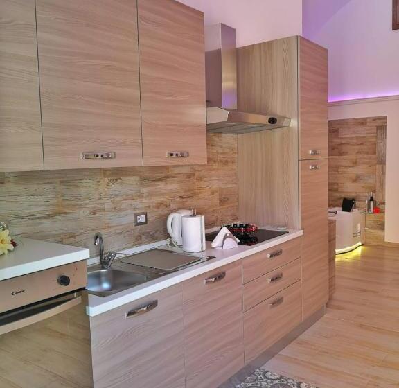 סוויטה עם ג'קוזי, Welfare Suite