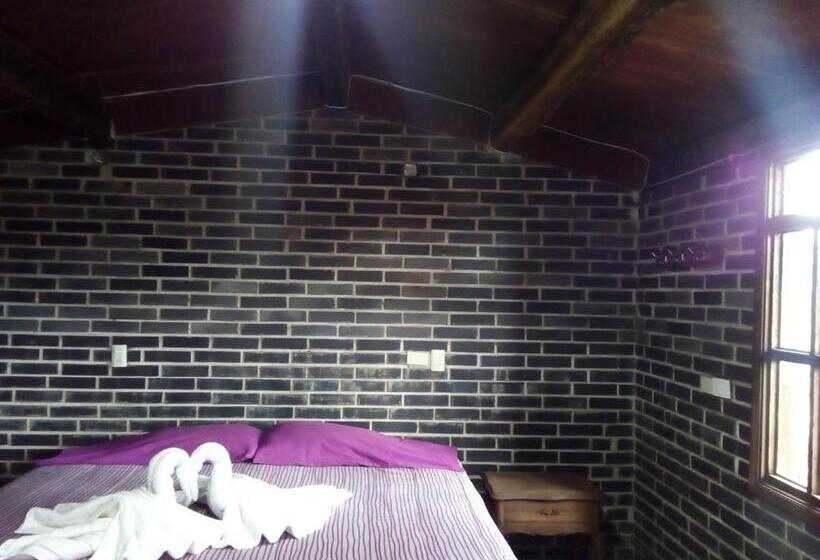 غرفة قياسية ثلاثية, Cabañas Tlaxco La Loma