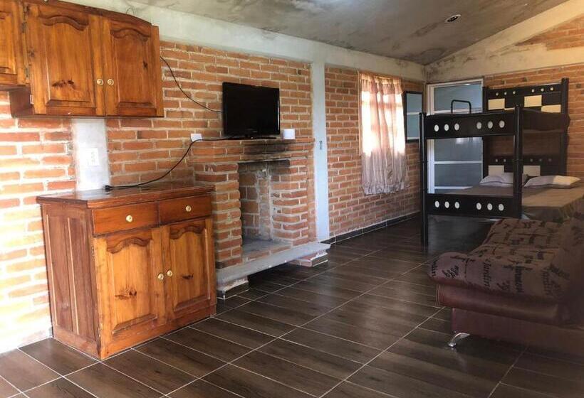 3间卧室的房子, Cabañas Tlaxco La Loma