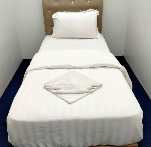 غرفة قياسية فردية, Maidam Inn