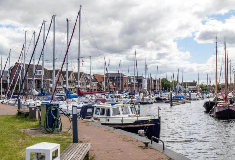 اتاق لوکس, B&b De Nieuwe Haven