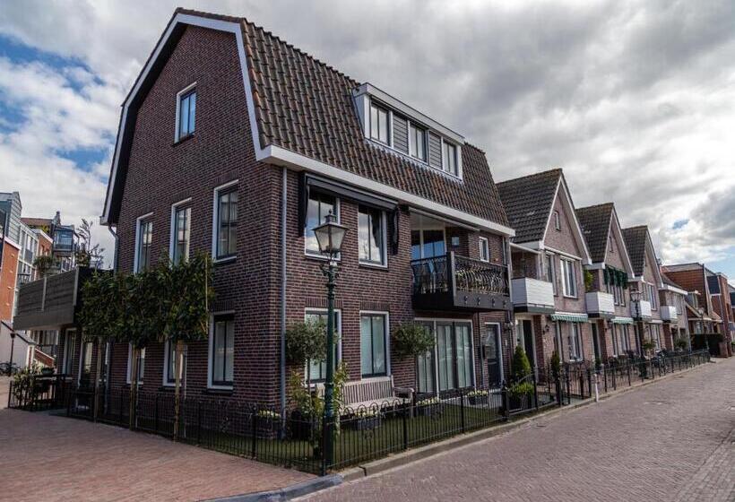 اتاق لوکس, B&b De Nieuwe Haven