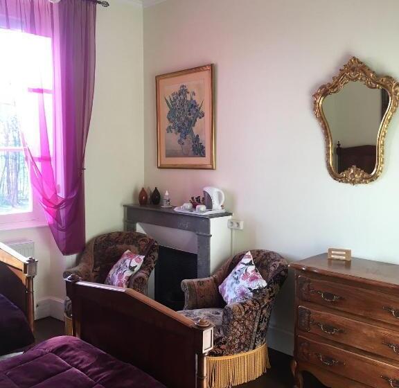 غرفة قياسية, Lime Trees