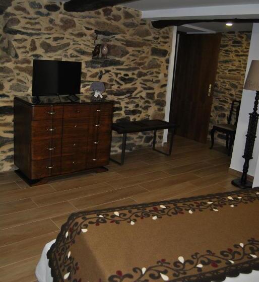 غرفة قياسية, Alformil