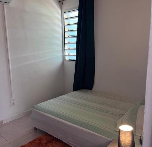 Huis met 3 Slaapkamers, Simplissime T4 à Kourou
