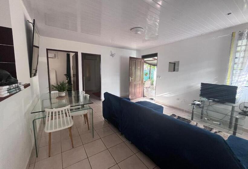 Huis met 3 Slaapkamers, Simplissime T4 à Kourou