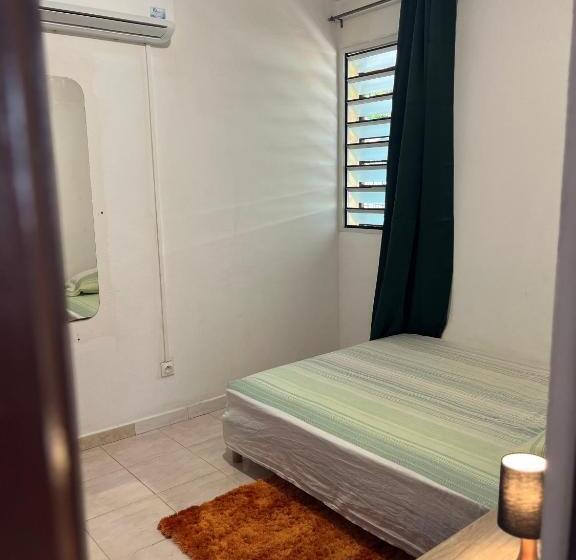 Huis met 3 Slaapkamers, Simplissime T4 à Kourou