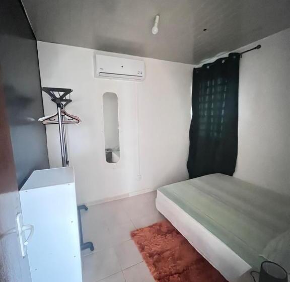 Huis met 3 Slaapkamers, Simplissime T4 à Kourou