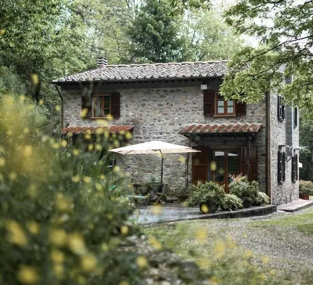 ジュニアスイート, Pietra D Acqua B&b In The Woods