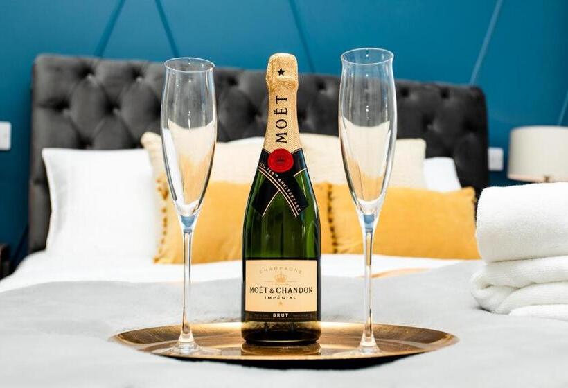 חדר דחוקס עם מיטת קינג, Stay Coastal