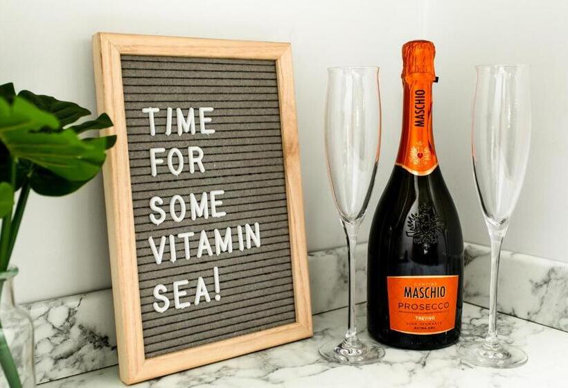 חדר סופריור, Stay Coastal