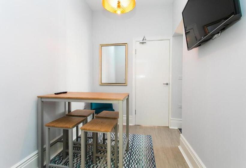 סוויטה משפחתית, Stay Coastal