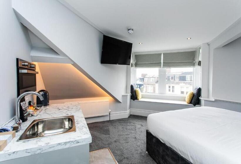 חדר דחוקס עם מיטת קינג, Stay Coastal