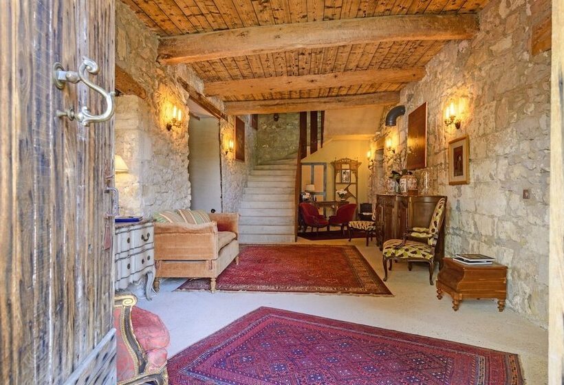 Quarto Deluxe, Bastide De Bellegarde