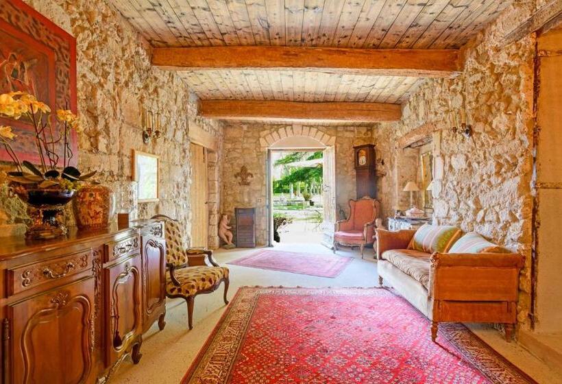 Junior Suite, Bastide De Bellegarde