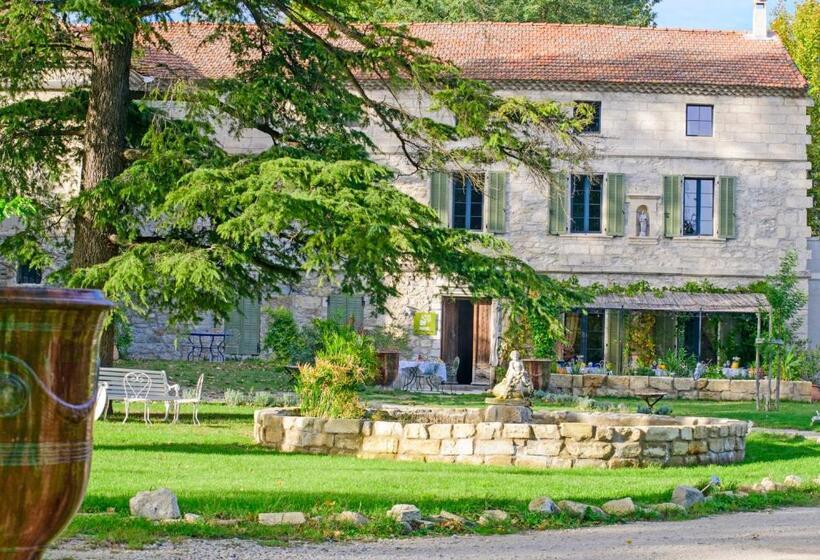 Quarto Triplo Comfort, Bastide De Bellegarde