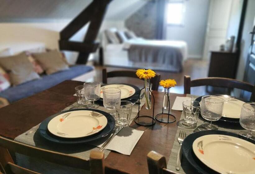 家庭间, Domaine La Pomme De Pin