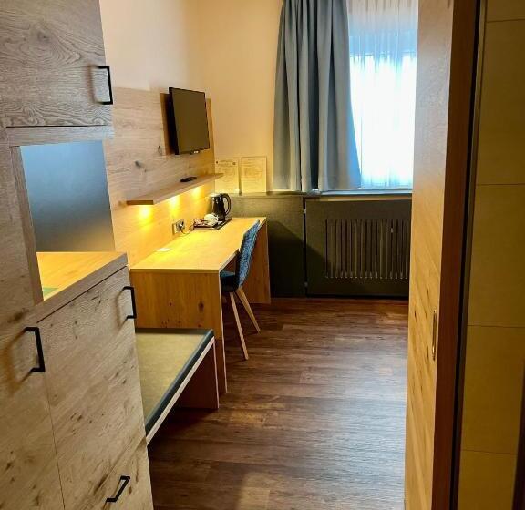 Quarto standart individual, Gasthof Metzgerei Drei Linden