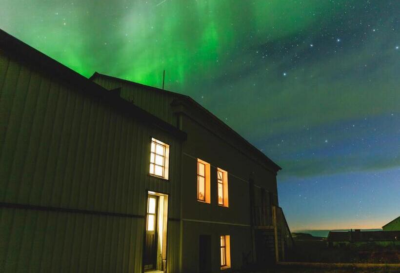 اتاق استاندارد چهار تخته, Hvammur 2 Guesthouse