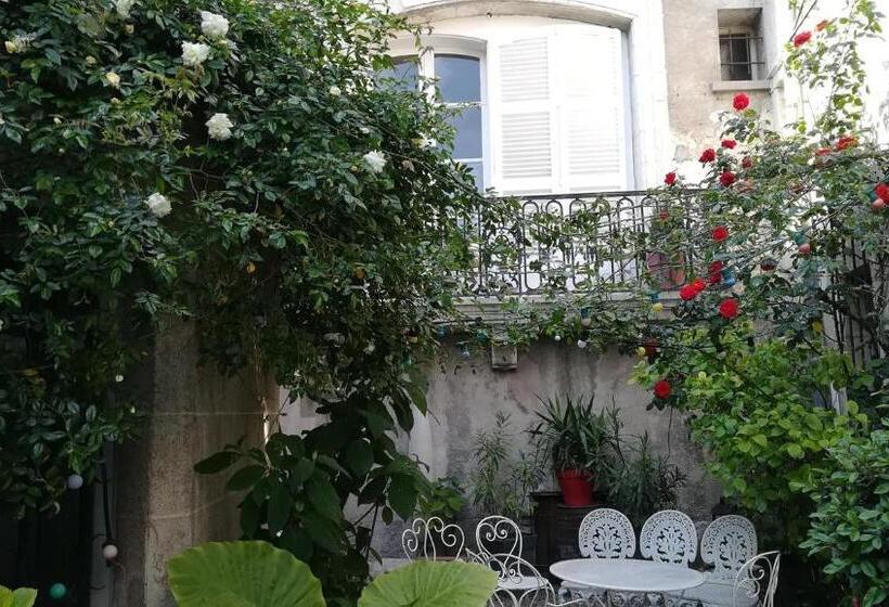 חדר סטנדרט, La Forge Du Roy