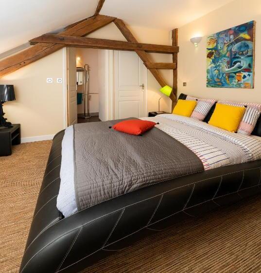 Standard room with outdoor bath, La Forge Du Roy