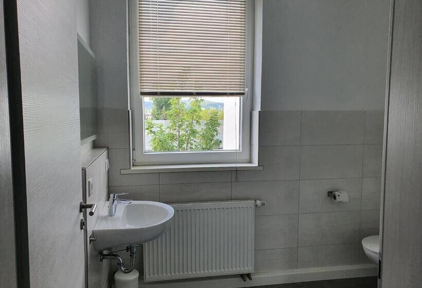 スタンダードシングルルーム, Zum Obstler   Gaststätte Und Pension