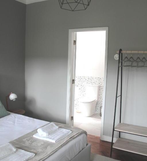 Люкс с Балконом, Genius Loci Guesthouse
