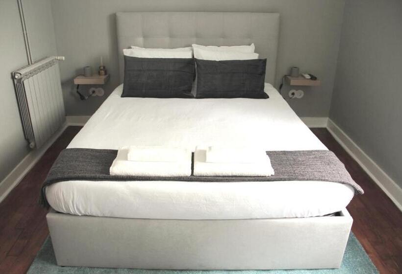 Люкс, Genius Loci Guesthouse