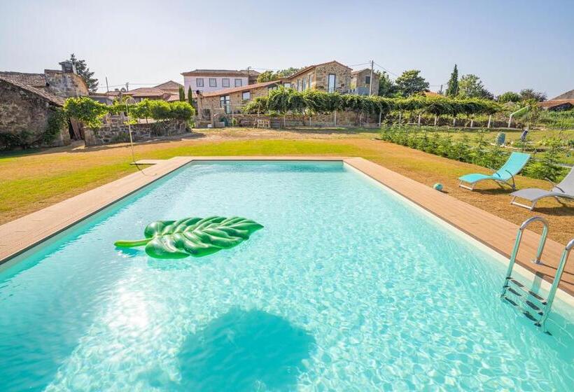 اتاق استاندارد, Goldnature