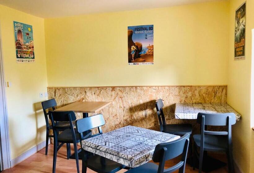 اتاق استاندارد با چشمانداز باغ, L Albatros