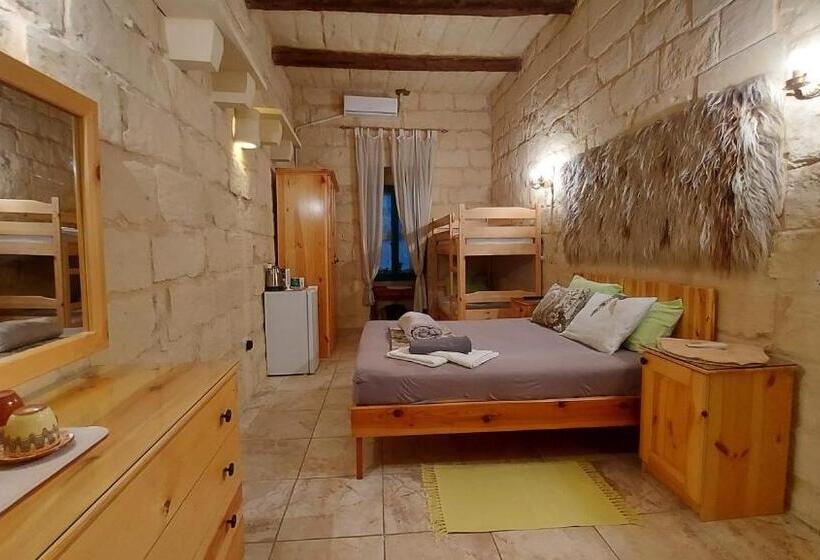 استودیو خانوادگی, Business Accommodation By Happy&healthy Gozo