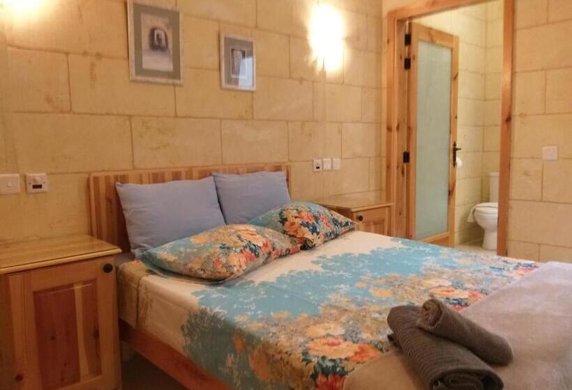 اتاق استاندارد با بالکن, Business Accommodation By Happy&healthy Gozo