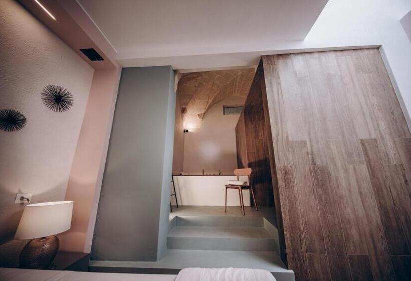 标准间带漩涡浴缸, Liconti Exclusive Rooms
