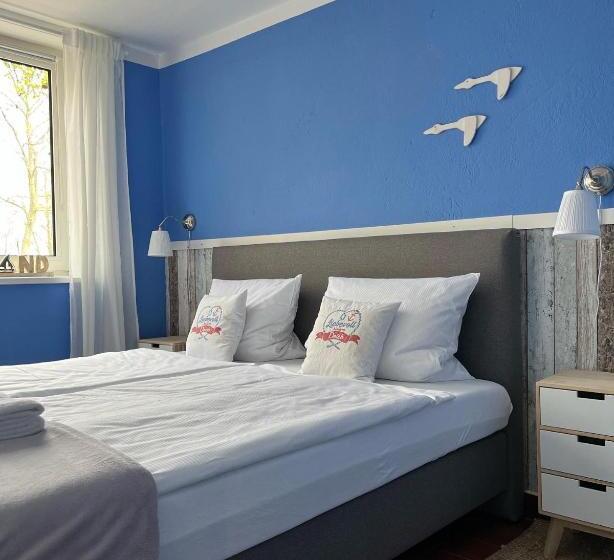 Номер Deluxe, Liebevoll Hinterm Deich