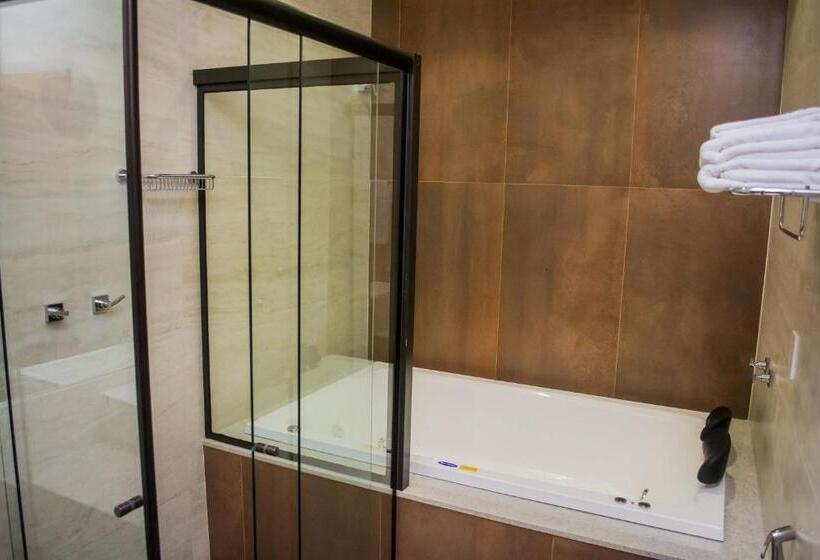 디럭스 스위트, Pousada Estância