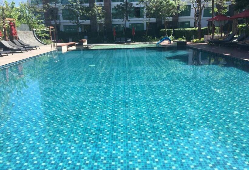 דירת חדר, Amari Residence