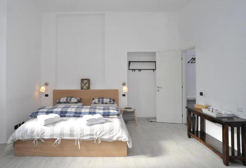 スタンダードトリプルルーム, Guest House La Genesa